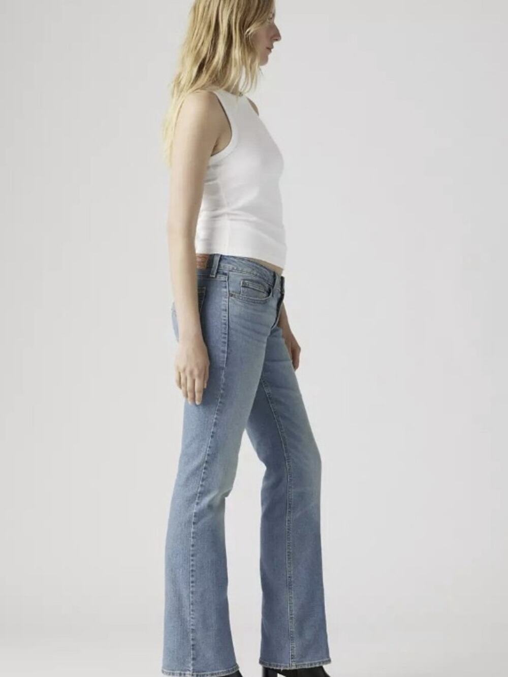NWT Levi’s Superlow Bootcut Jeans